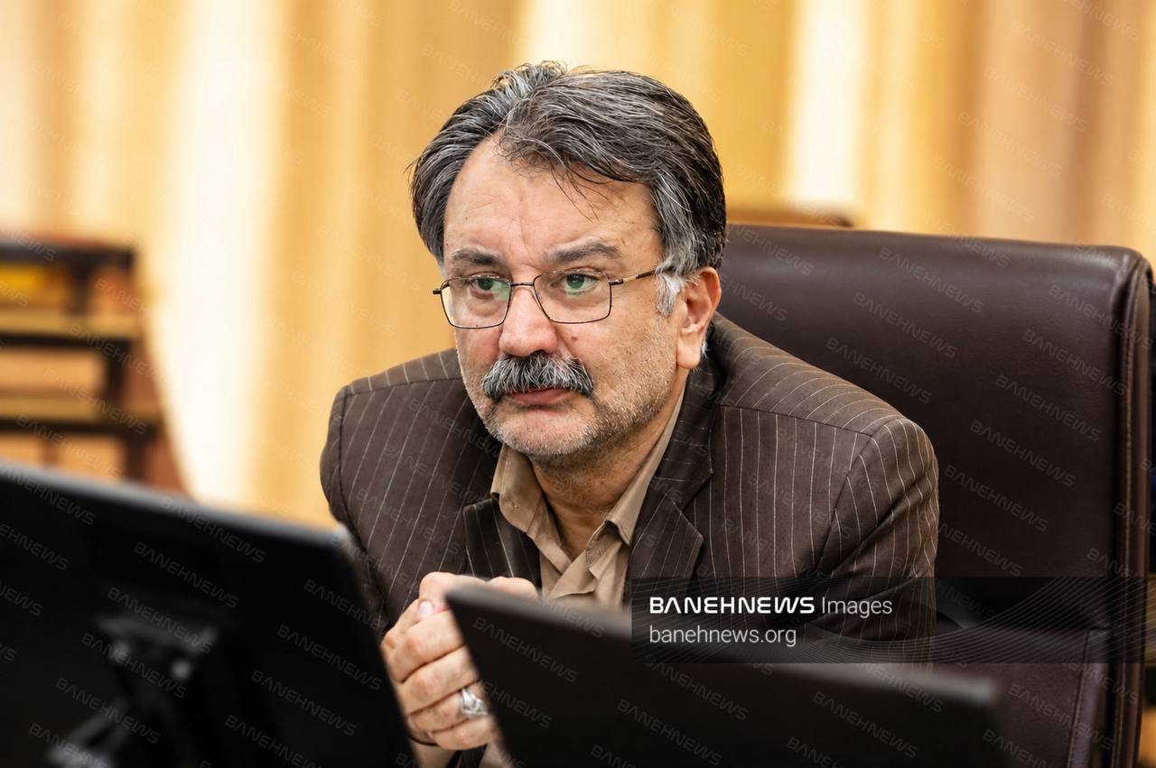 دفتر منطقه آزاد بانه و مریوان باید در خودِ بانه و مریوان مستقر شود